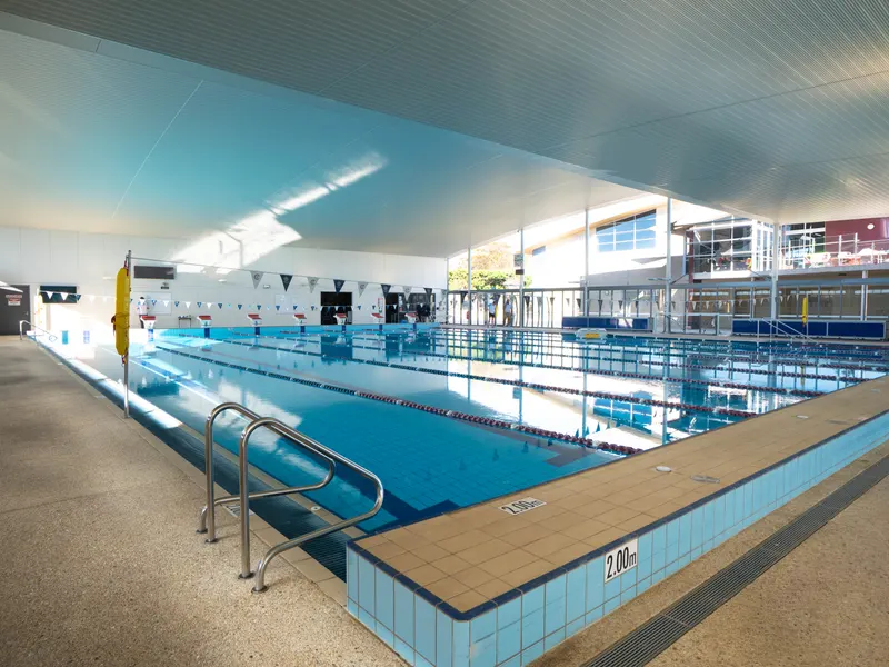 The view inside the entrance, looking across the main pool towards the far wall